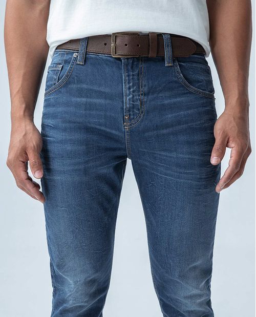 Jean para hombre fit Oregon tono medio bota recta con algodón orgánico