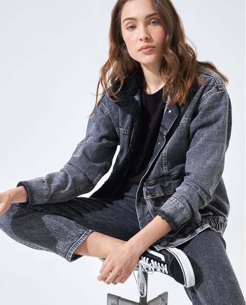 Chaqueta de denim con felpa para mujer