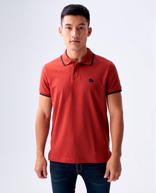 Camiseta tipo polo con líneas en contraste para hombre