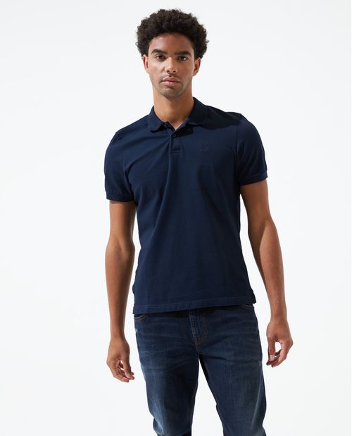 Polo con logo en el pecho para hombre