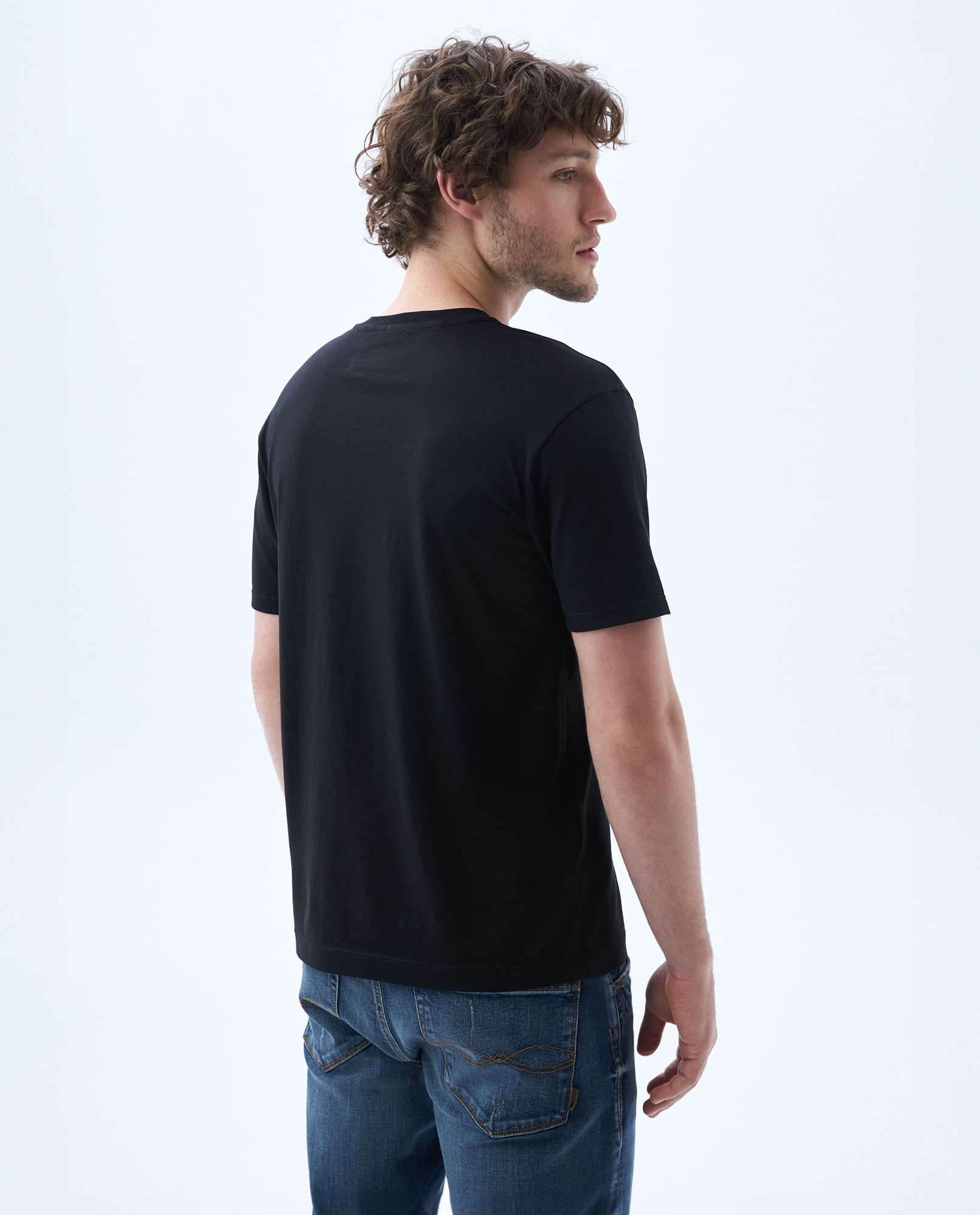 CAMISETA HOMBRE BASICA PREMIUM NEGRA – MECANICO JEANS