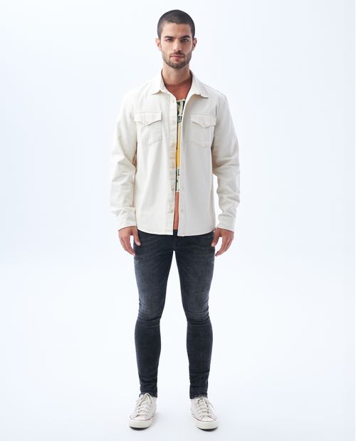 Camisa con bolsillos de tapa para hombre