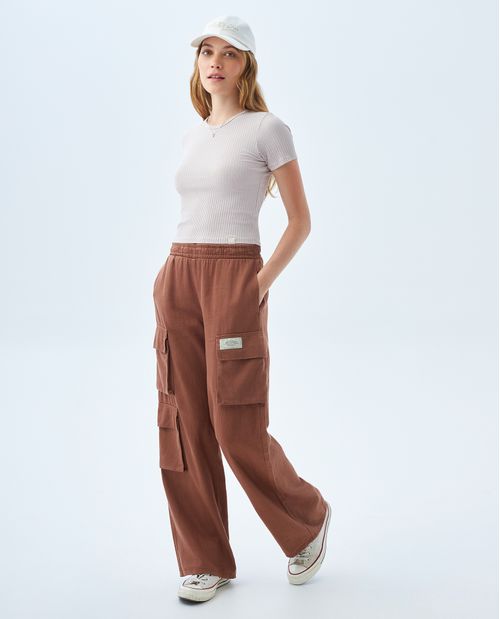 Pantalón cargo bota amplia para mujer