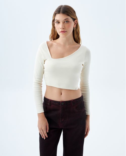 Crop top escote asimétrico para mujer