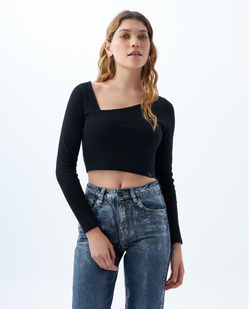 Crop top escote asimétrico para mujer
