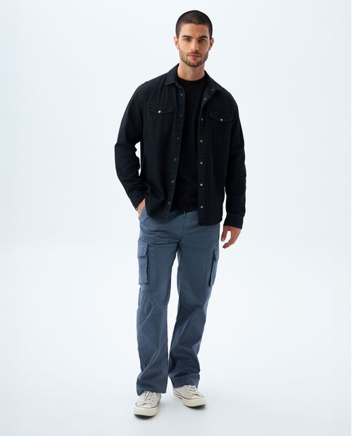 Pantalón tipo cargo para hombre