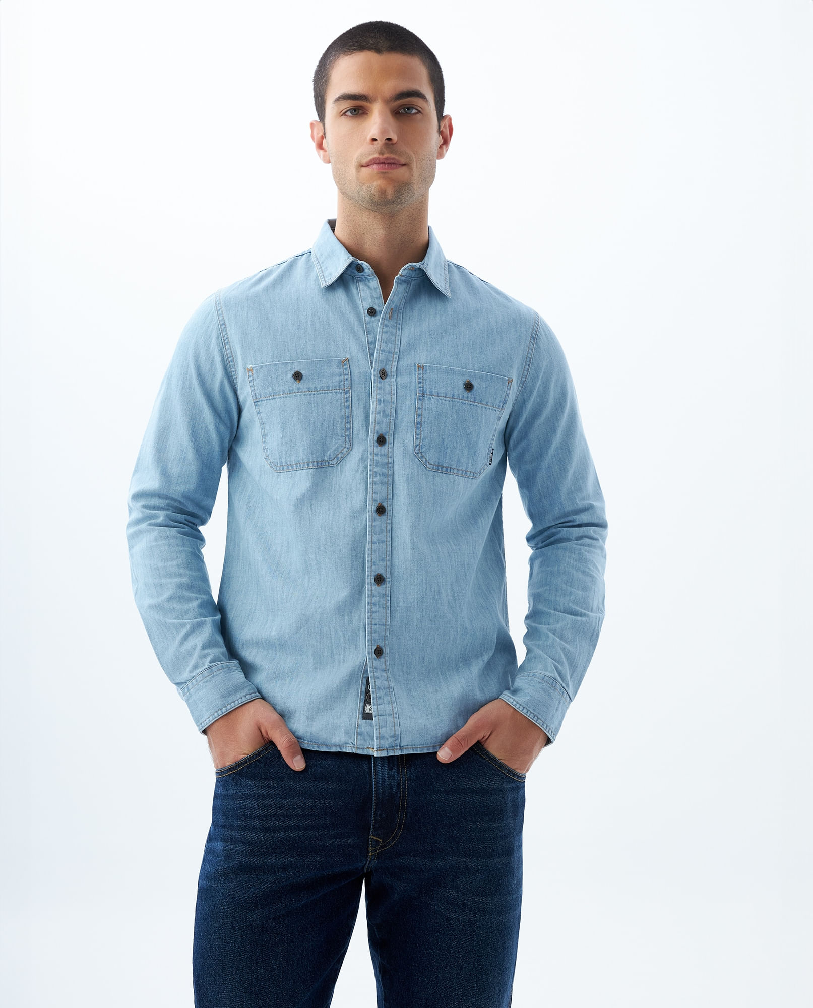 Camisa clasica en denim para hombre Compra Online