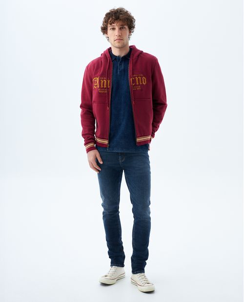 Jean tono oscuro para hombre