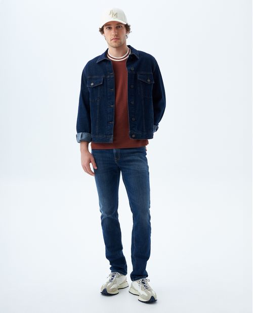 Jean Slim and Straight tono oscuro para hombre