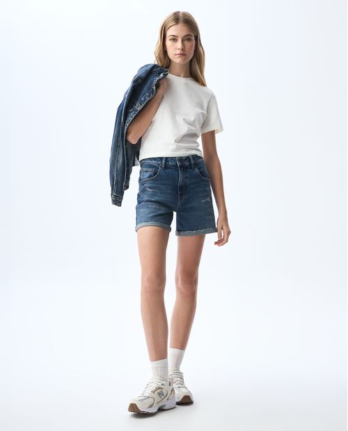 Short con rotos y recosidos para mujer