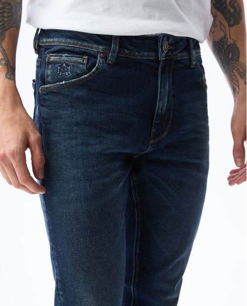 Jean Tapered oscuro para hombre