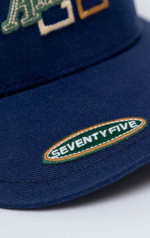 Gorra Trucker con aplique bordado para hombre