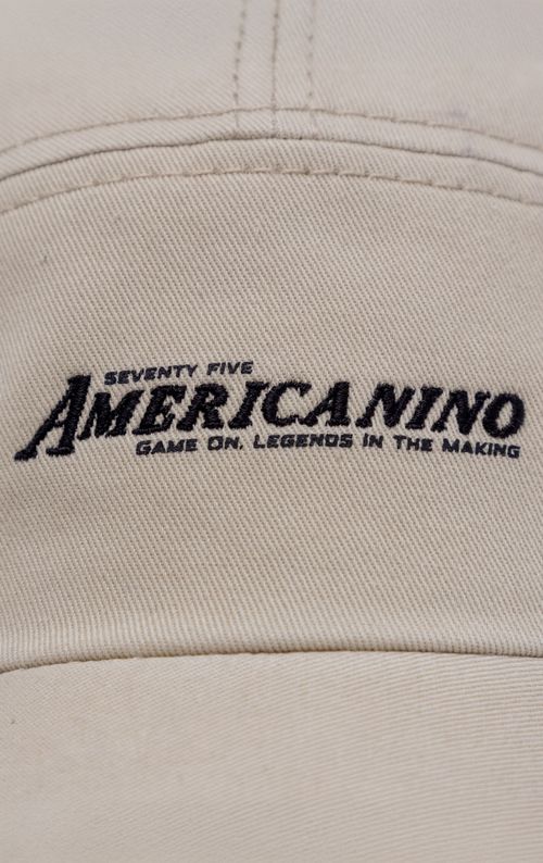 Gorra camper bordada para hombre