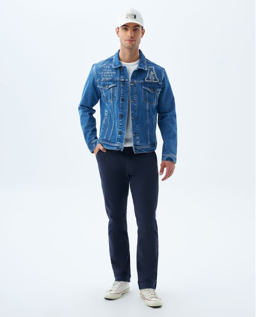 Pantalón tipo chino para hombre