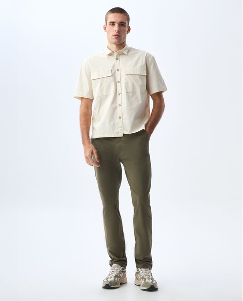 Pantalón tipo chino para hombre