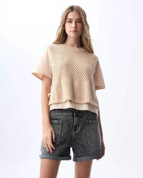 Camiseta con tejido sobrepuesto para mujer