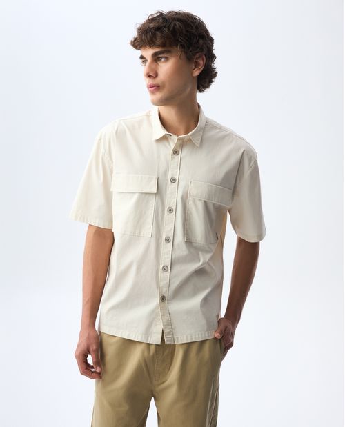 Camisa tipo Boxy con bolsillos para hombre