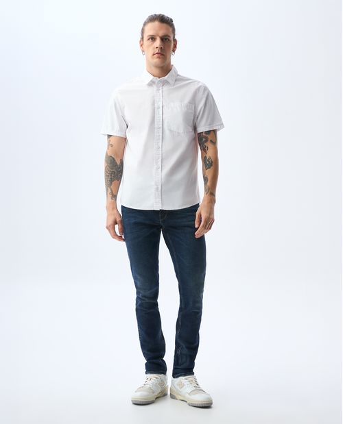 Camisa manga corta con bolsillo de parche para hombre