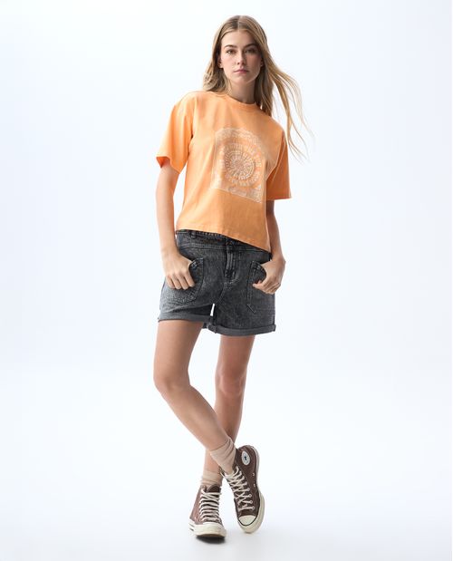 Camiseta con estampado y detalles bordados para mujer