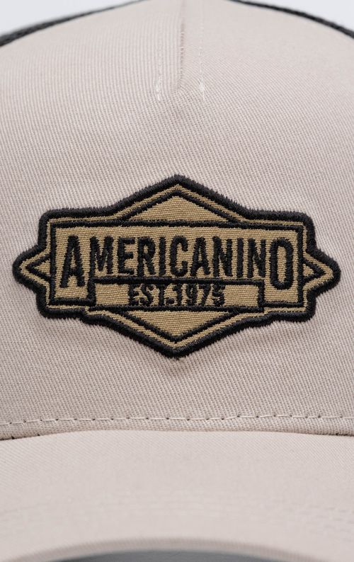 Gorra Trucker bordada para hombre