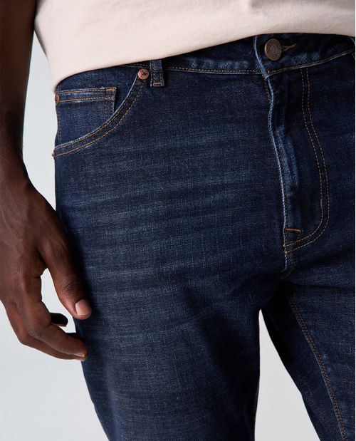 Jean Tapered tono oscuro para hombre
