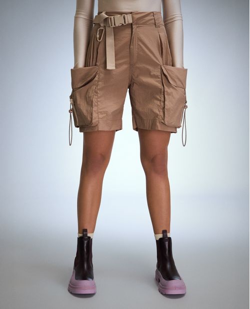 Bermuda tipo cargo para mujer