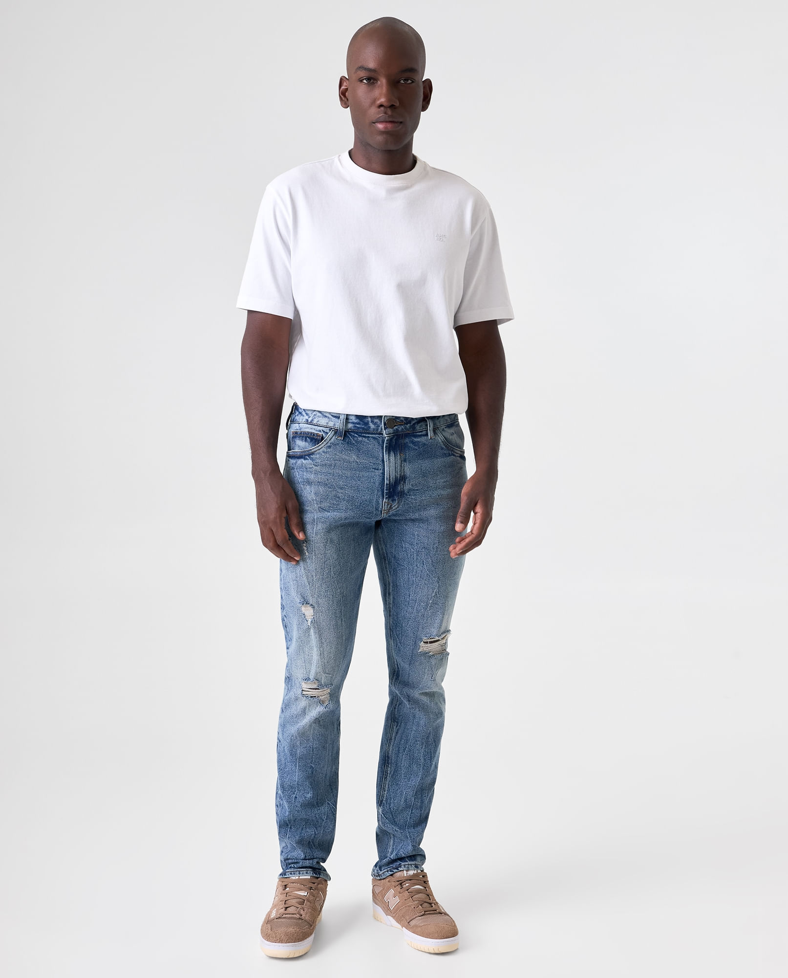 70_532G901_AZU174021_0.jpg
