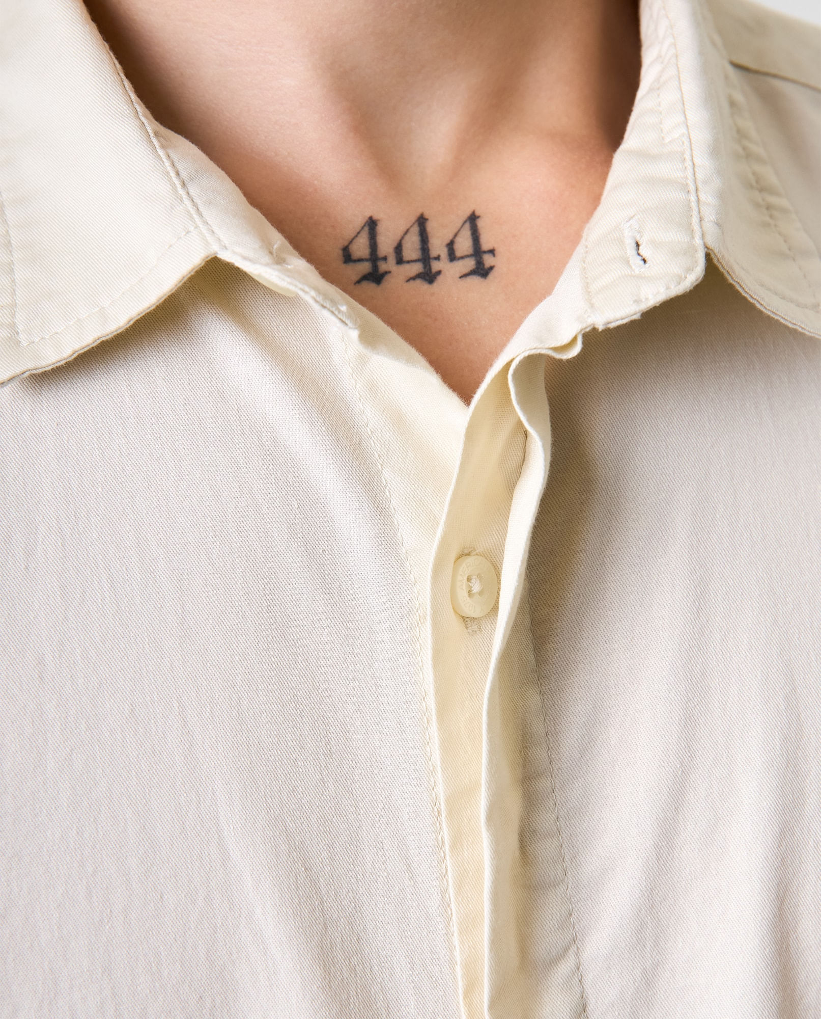 70_812G501_CRU120105_4.jpg