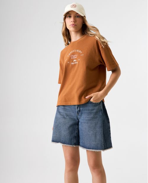 Camiseta cuello redondo con detalle estampado para mujer