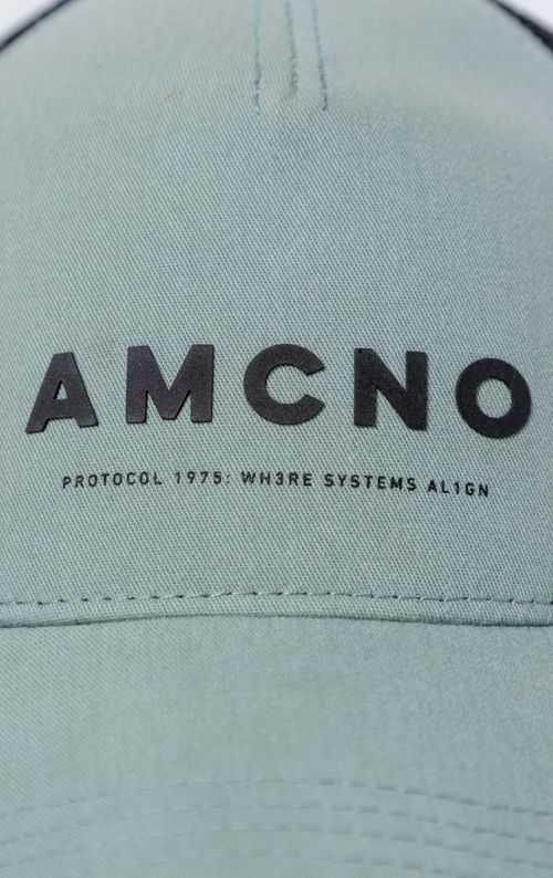Gorra Trucker cinco cascos para hombre