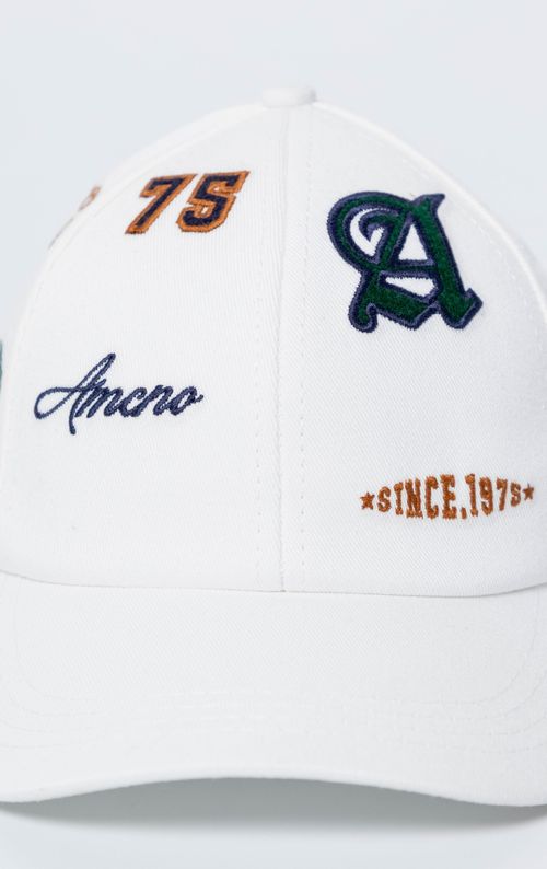 Gorra con apliques bordados y estampados para hombre