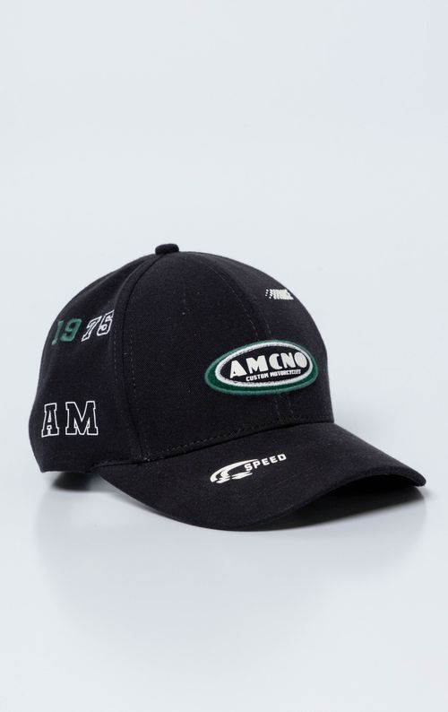 Gorra seis cascos con apliques decorativos para hombre