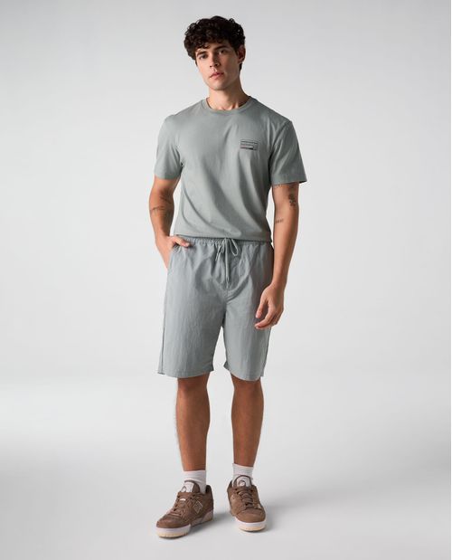 Bermuda jogger con pretina elástica para hombre