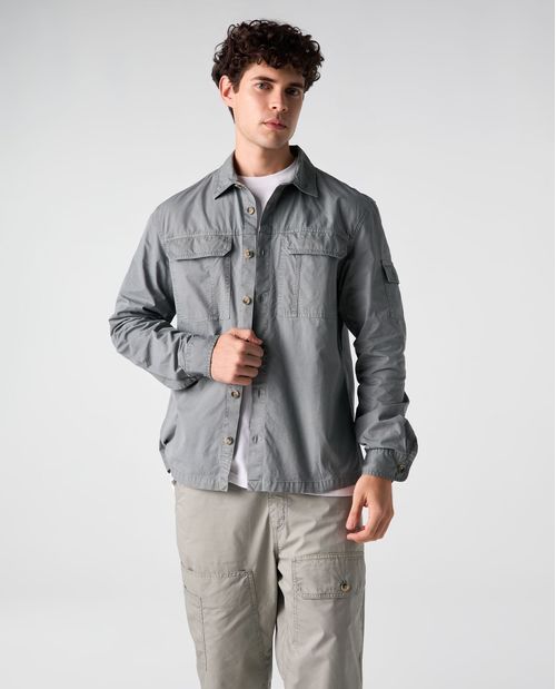 Camisa manga larga con bolsillos de tapa para hombre