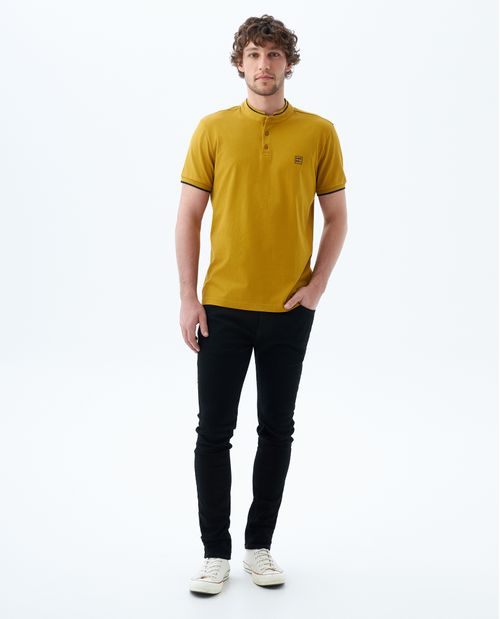 Polo con aplique punto corazón para hombre