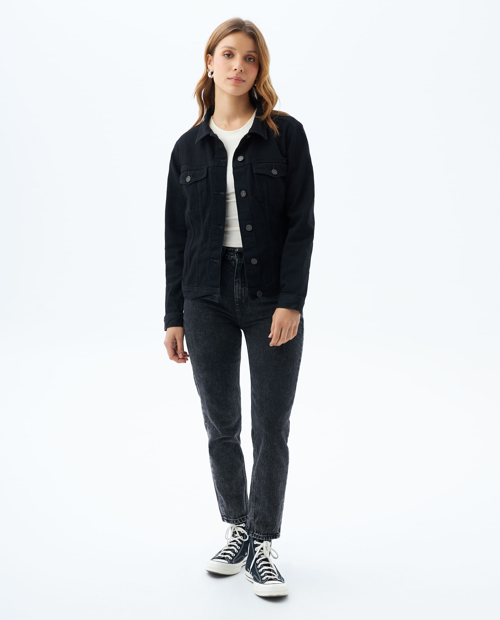 Chaquetas y chalecos para mujer Diseños versátiles