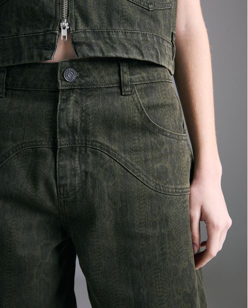 Pantalón amplio en algodón diseño clásico