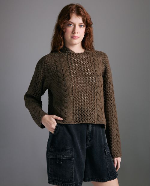 Buzo cerrado en algodon caída recta con pequeño logo