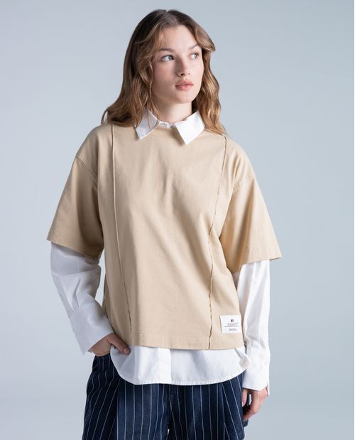 Camiseta regular en algodón estampado localizado