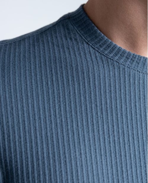 Camiseta slim algodón azul oscuro