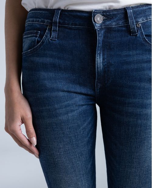 Jeans regular en algodón tiro medio