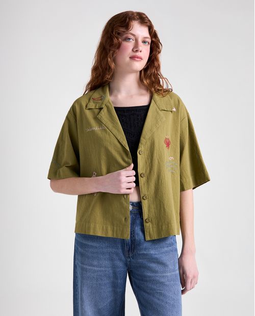 Camisa bordada manga corta cuello redondo para mujer