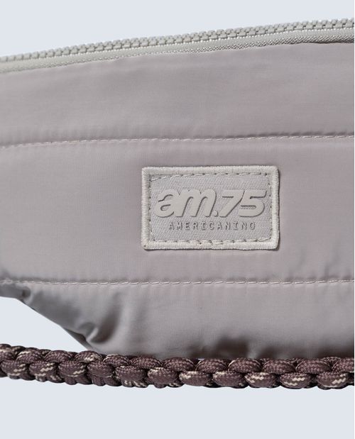 Chaqueta utilitaria en poliéster ajustable con clip de liberación rápida