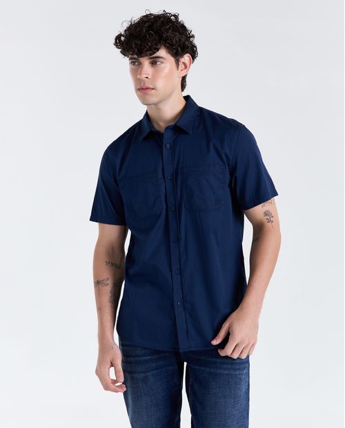 Camisa manga corta cuello clásico para hombre