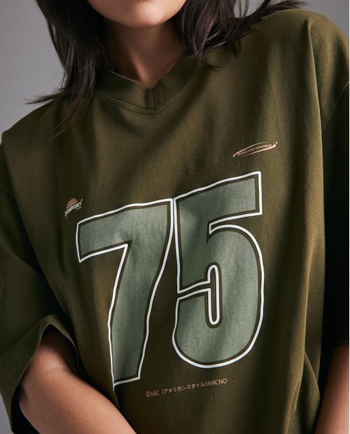 Camiseta estampado localizado manga corta cuello redondo para mujer